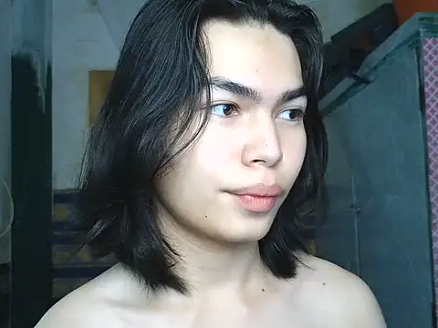 Snapshot of Asian_babyboi chatting on 08/06/26, 12:56 Asian babyboi online show from 08/06/26, 12:56