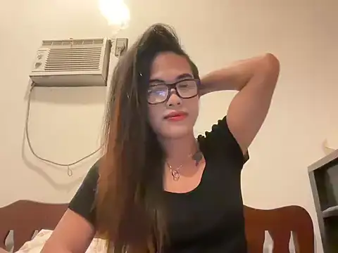 Snapshot of _yoursweetjasmine_ chatting on 07/25/26, 03:26 yoursweetjasmine online show from 07/25/26, 03:26