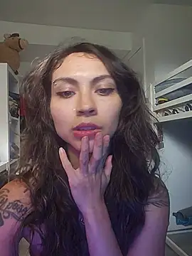 Snapshot of RebelRileyX chatting on 07/28/26, 09:47 RebelRileyX online show from 07/28/26, 09:47