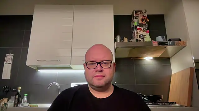 Snapshot of theitalianbear chatting on 01/16/25, 07:31 theitalianbear online show from 01/16/25, 07:31