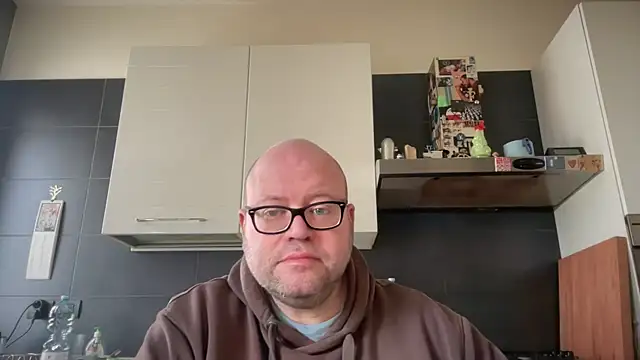 Snapshot of theitalianbear chatting on 03/18/25, 10:46 theitalianbear online show from 03/18/25, 10:46