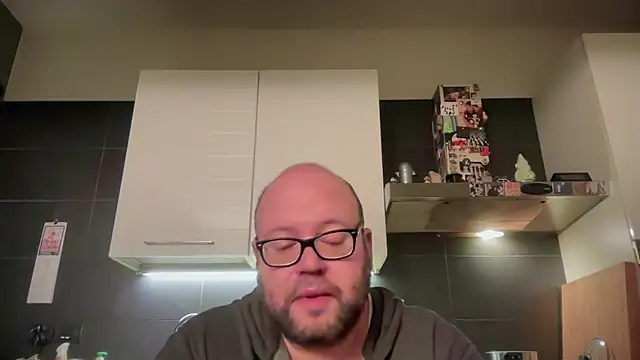 theitalianbear online show from 02/11/26, 05:51