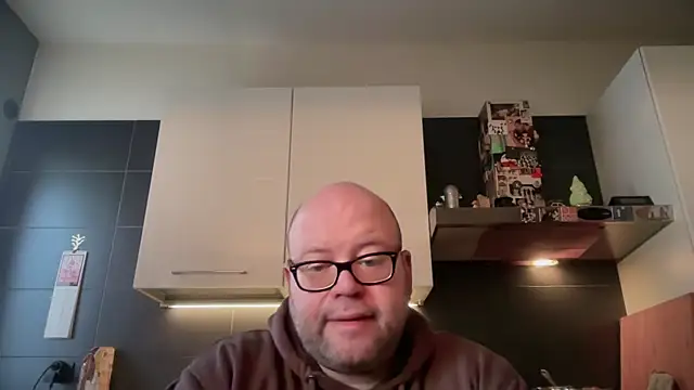 theitalianbear online show from 02/24/26, 06:22