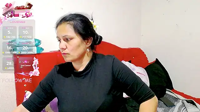 Snapshot of sexy_jhoan88 chatting on 10/01/25, 10:38 sexy jhoan88 online show from 10/01/25, 10:38