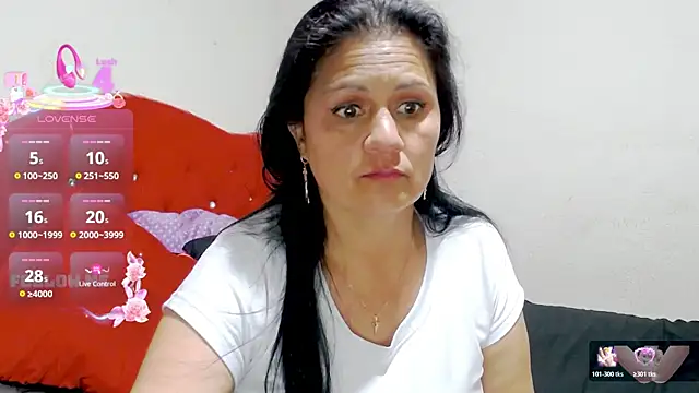 Snapshot of sexy_jhoan88 chatting on 12/02/25, 11:00 sexy jhoan88 online show from 12/02/25, 11:00