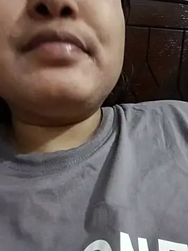 Snapshot of Simu_Hashi chatting on 07/28/26, 02:05 Simu Hashi online show from 07/28/26, 02:05