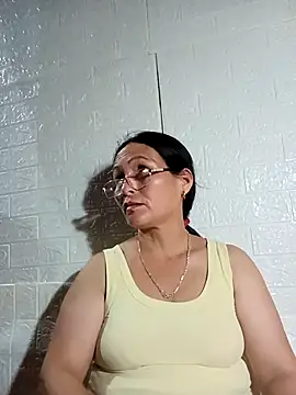 Snapshot of Play-fun chatting on 07/27/26, 10:55 Play-fun online show from 07/27/26, 10:55