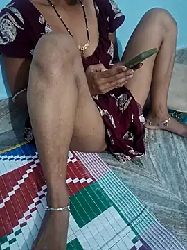 MEERA8008 online show from 08/06/26, 12:01