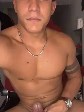Snapshot of Biut_Bruschi1 chatting on 08/09/26, 04:23 Biut Bruschi1 online show from 08/09/26, 04:23