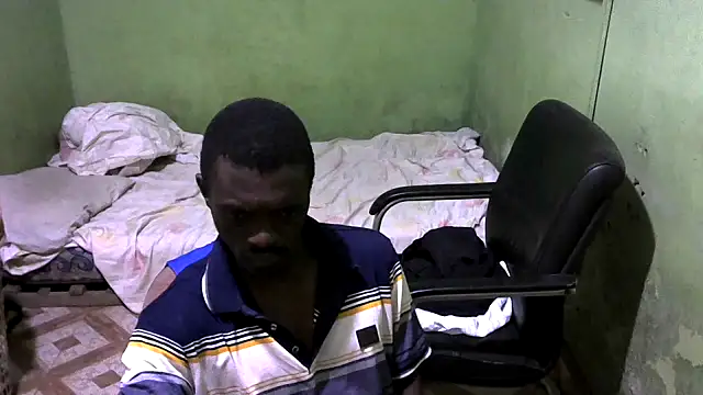 Snapshot of blakkvirus chatting on 09/09/25, 01:38 blakkvirus online show from 09/09/25, 01:38