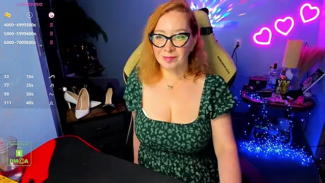 Snapshot of EllieFantastique chatting on 04/06/26, 12:41 EllieFantastique online show from 04/06/26, 12:41