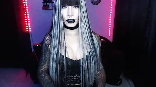 april simons2 online show from 01/17/25, 08:56