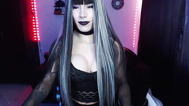 april simons2 online show from 01/17/25, 04:04