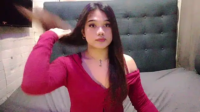 Snapshot of FoxxyJesa chatting on 06/04/26, 03:29 FoxxyJesa online show from 06/04/26, 03:29