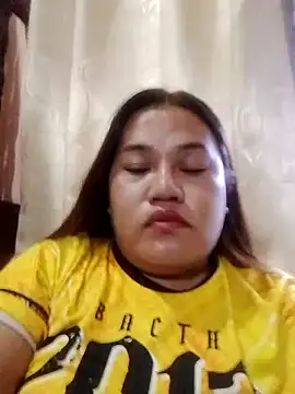 Snapshot of Andrea0414 chatting on 12/20/24, 01:54 Andrea0414 online show from 12/20/24, 01:54