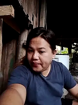 Snapshot of Andrea0414 chatting on 02/09/25, 11:15 Andrea0414 online show from 02/09/25, 11:15