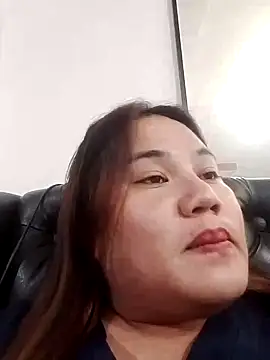 Snapshot of Andrea0414 chatting on 02/18/25, 05:09 Andrea0414 online show from 02/18/25, 05:09