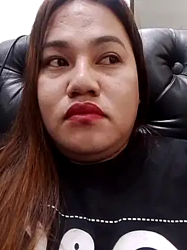 Snapshot of Andrea0414 chatting on 02/20/25, 03:45 Andrea0414 online show from 02/20/25, 03:45