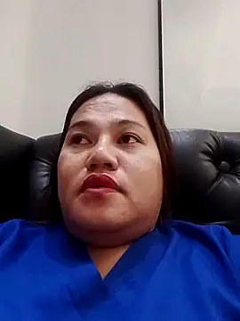 Snapshot of Andrea0414 chatting on 03/05/25, 03:08 Andrea0414 online show from 03/05/25, 03:08