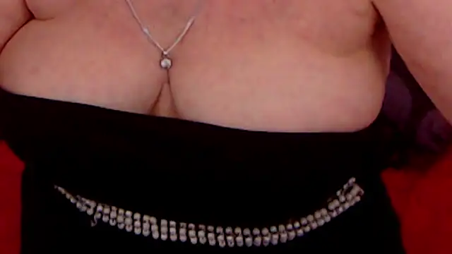 Snapshot of LadyAlana chatting on 02/27/25, 10:42 LadyAlana online show from 02/27/25, 10:42