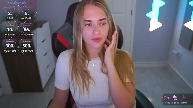 DanikaDillan online show from 07/11/26, 12:57