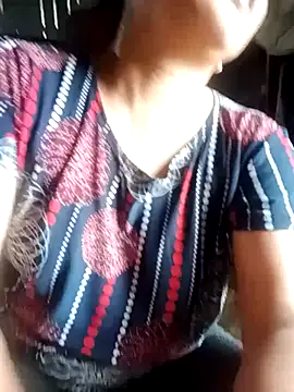 Snapshot of Mai-lanzz chatting on 08/01/26, 03:50 Mai-lanzz online show from 08/01/26, 03:50