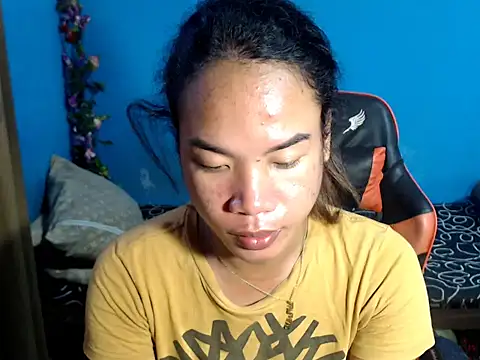 venustheg0ddess online show from 10/21/25, 11:27