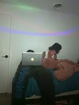 Snapshot of BigdaddyD1400 chatting on 09/27/25, 08:08 BigdaddyD1400 online show from 09/27/25, 08:08