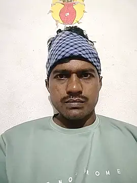 Snapshot of Raakkesh chatting on 08/03/26, 04:22 Raakkesh online show from 08/03/26, 04:22