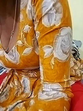 Lovely-Deepa online show from 08/03/26, 03:49