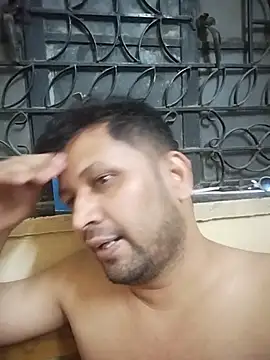 Snapshot of smarty_Pravin chatting on 08/05/26, 07:17 smarty Pravin online show from 08/05/26, 07:17