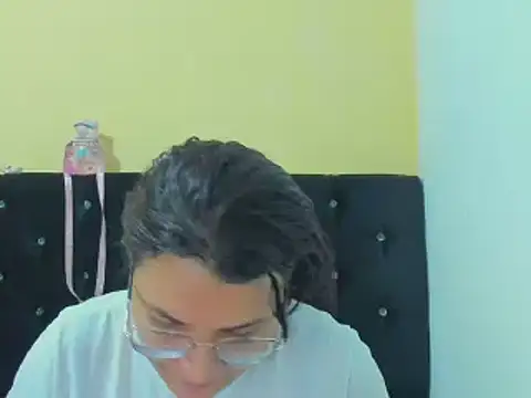 MARILYN GARCIA online show from 12/20/24, 02:27