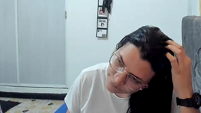 MARILYN GARCIA online show from 01/08/25, 07:45