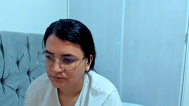 MARILYN GARCIA online show from 01/21/25, 02:48