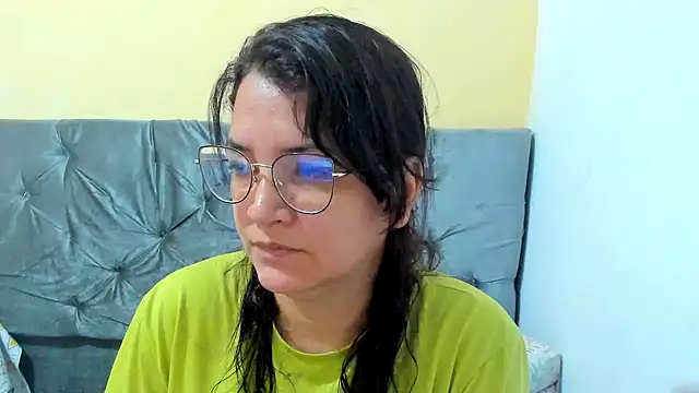 MARILYN GARCIA online show from 02/01/25, 02:24