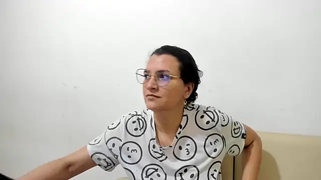 Snapshot of MARILYN_GARCIA chatting on 02/24/26, 09:24 MARILYN GARCIA online show from 02/24/26, 09:24