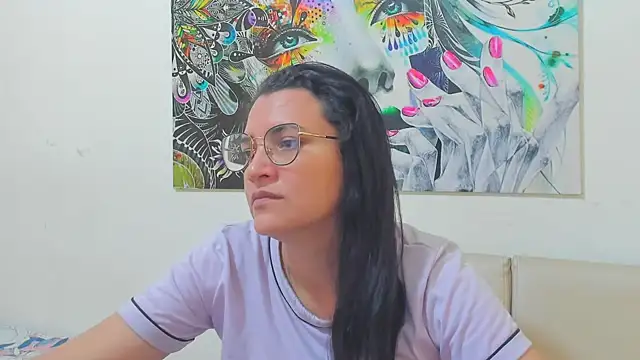 Snapshot of MARILYN_GARCIA chatting on 03/25/26, 01:28 MARILYN GARCIA online show from 03/25/26, 01:28