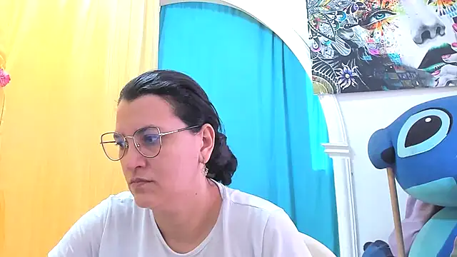 Snapshot of MARILYN_GARCIA chatting on 07/31/26, 03:00 MARILYN GARCIA online show from 07/31/26, 03:00