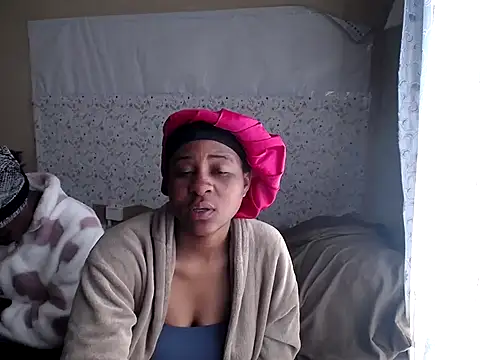 VelvetCherryXX online show from 08/06/26, 09:22