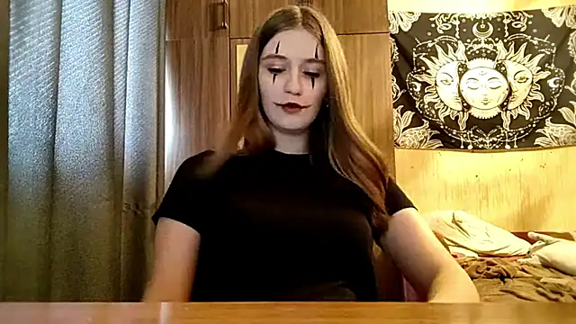 Snapshot of DanicaMazon chatting on 08/07/26, 09:55 DanicaMazon online show from 08/07/26, 09:55