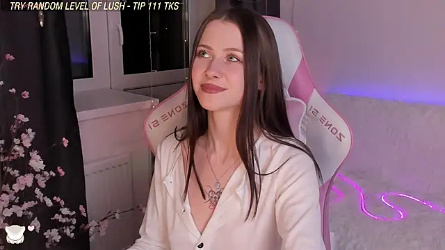 Snapshot of LoveJuliya chatting on 12/20/24, 12:08 LoveJuliya online show from 12/20/24, 12:08