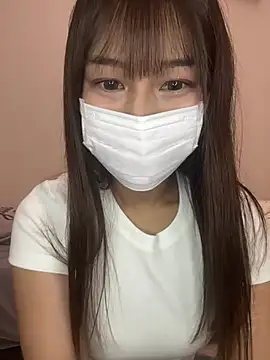 Snapshot of SakuraMochan chatting on 08/09/26, 01:05 SakuraMochan online show from 08/09/26, 01:05
