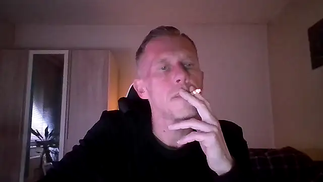 slaveboy2016xh online show from 12/28/24, 11:59