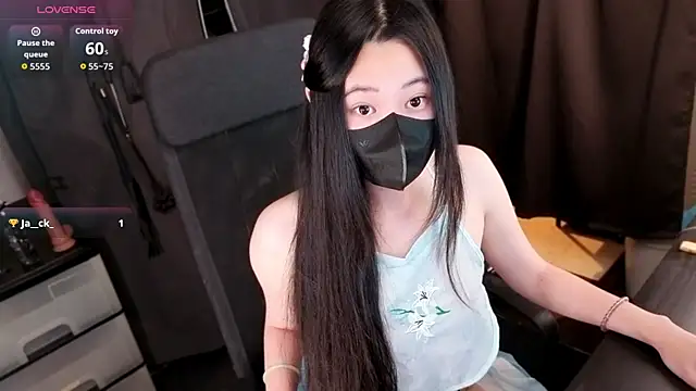 Snapshot of _hudie_chan chatting on 08/09/26, 11:48 hudie chan online show from 08/09/26, 11:48