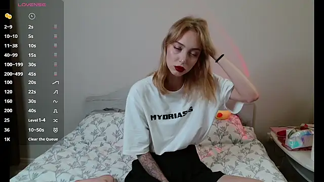 IvoryDoll online show from 08/09/26, 04:12