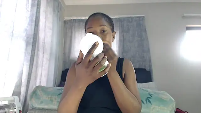 leanna23 online show from 12/23/25, 04:21