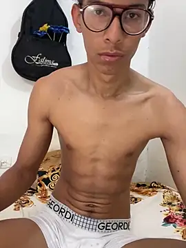 boypapi12 online show from 12/17/24, 03:49