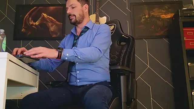 ChrisKox online show from 02/05/25, 05:31