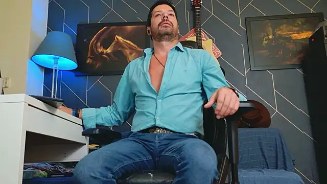 ChrisKox online show from 10/04/25, 02:53