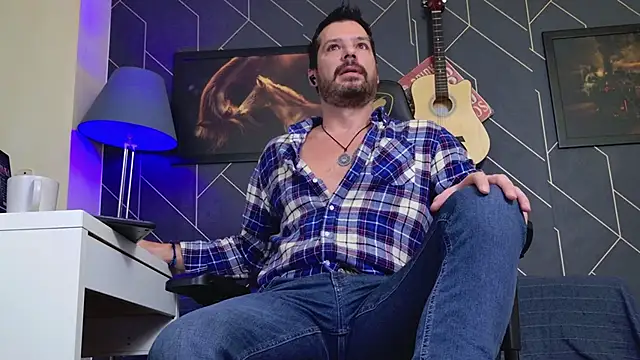 ChrisKox online show from 11/20/25, 05:29